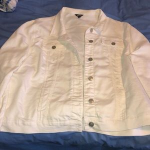 White stretchy jean style jacket